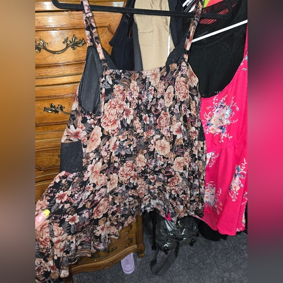 ⚘️⚘️Like new Torrid 2x Gauze Babydoll Tank With Lace Inset Cami - Picture 5 of 5